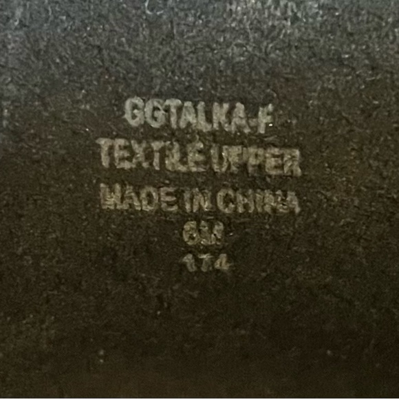 G by Guess booties. Zip up back. Size 6M. - Picture 5 of 11